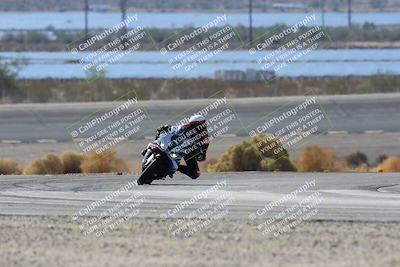 media/Nov-16-2025-Race Pace (Sun) [[8c5fa54630]]/Verified Riders/3-Turn 14 (1045am)/